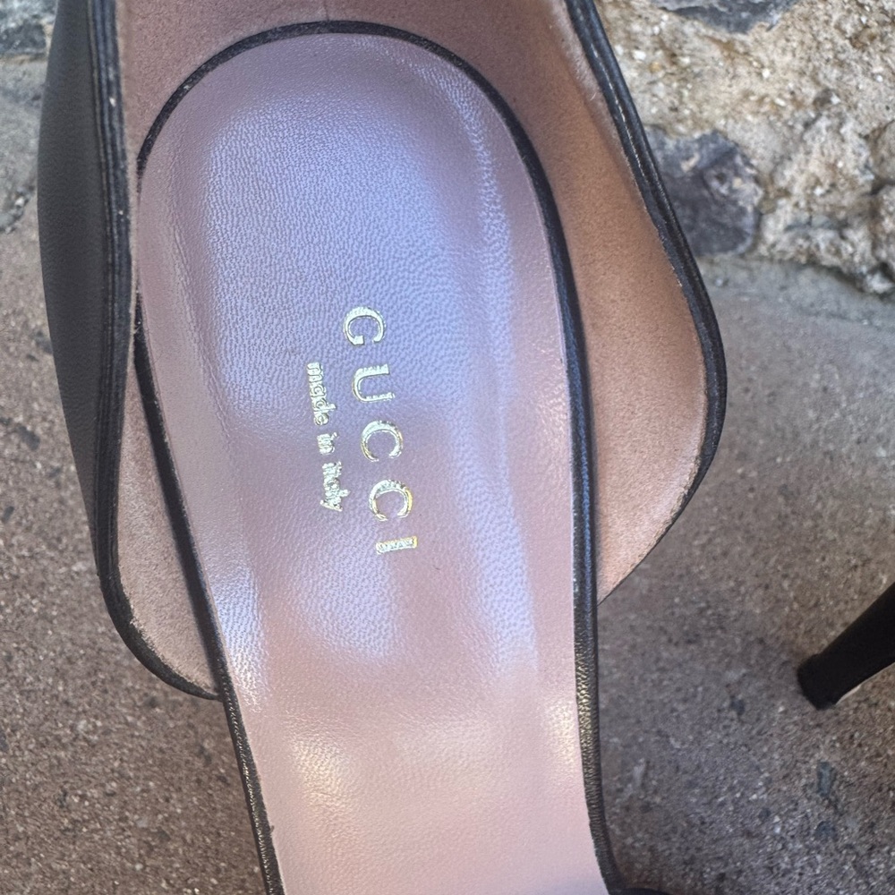 Gucci Malaga Kid Black Strappy Leather Heels Size 38 (8 US) - Picture 7 of 11